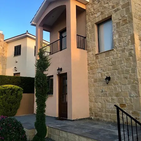 Villa Secret Valley 3 Bedroom In Paphos