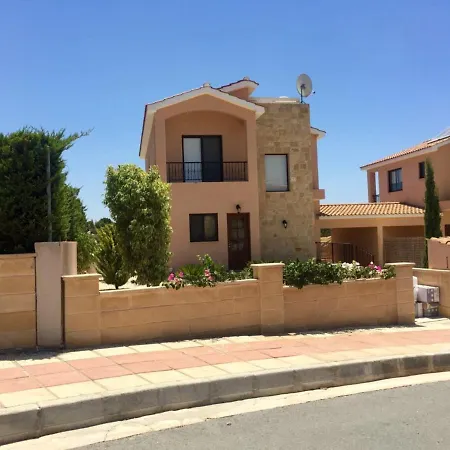 Secret Valley 3 Bedroom In Paphos Villa